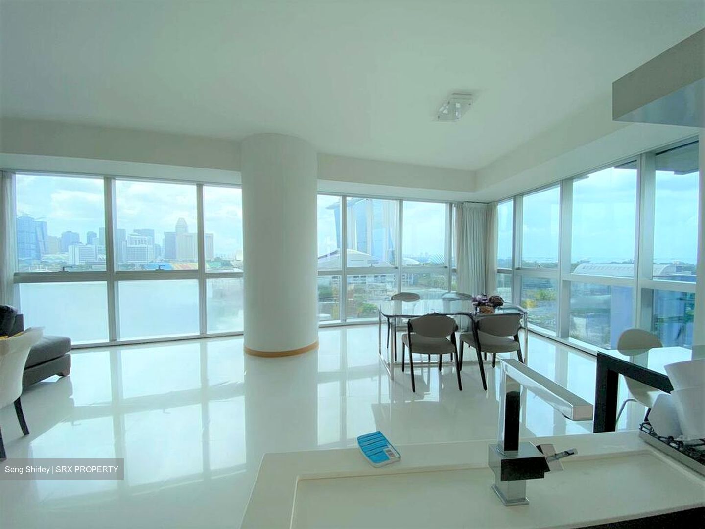 Marina Bay Residences (D1), Condominium #506057351